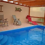 Apartament Tuenderfatyol Apartmanhaz *