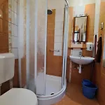 Tuenderfatyol Apartmanhaz Poroszló